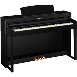 YAMAHA CLAVINOVA CLP-440